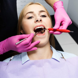 Alanında Uzman Diş Kliniği Neden Önemlidir?
